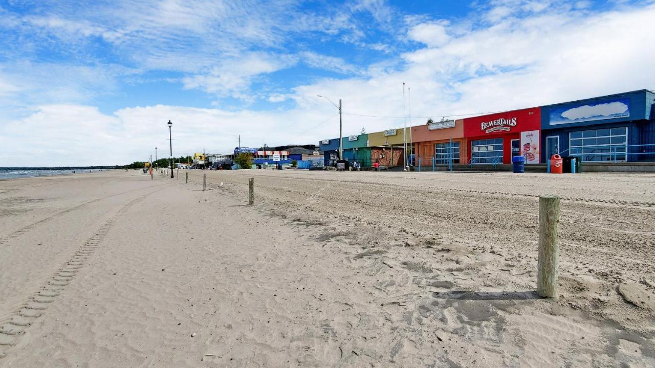 Main Beach River Retreat - Wasaga Beach 1 - Main Strip - 95 Mosley St Zewnętrze zdjęcie